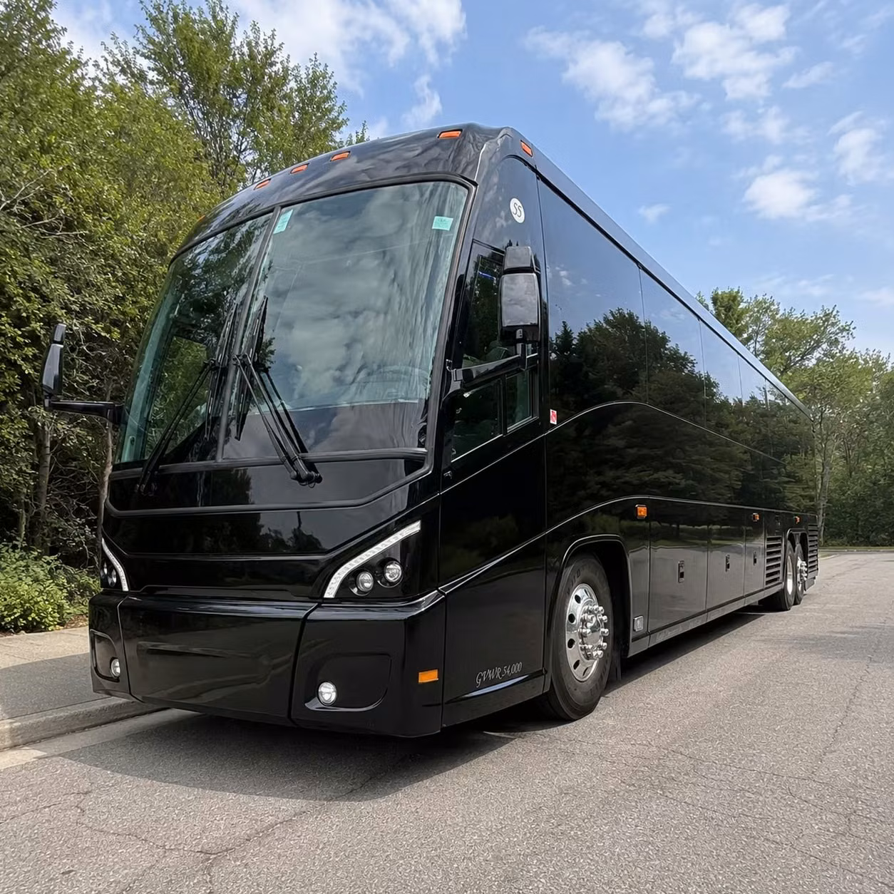 construction crew and jobsite shuttle service in the twin falls area