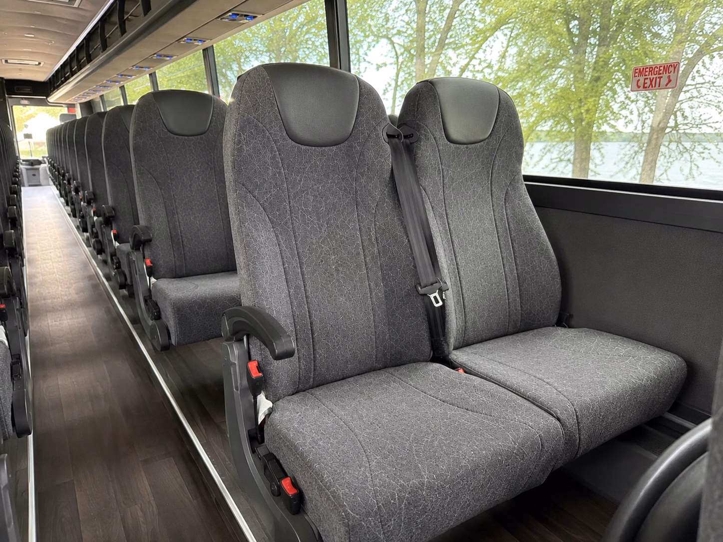 how where and when you re traveling affects charter bus rates in twin falls