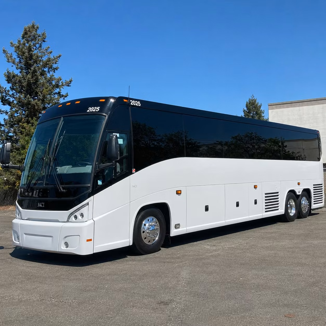 long distance bus rentals from twin falls to boise and beyond